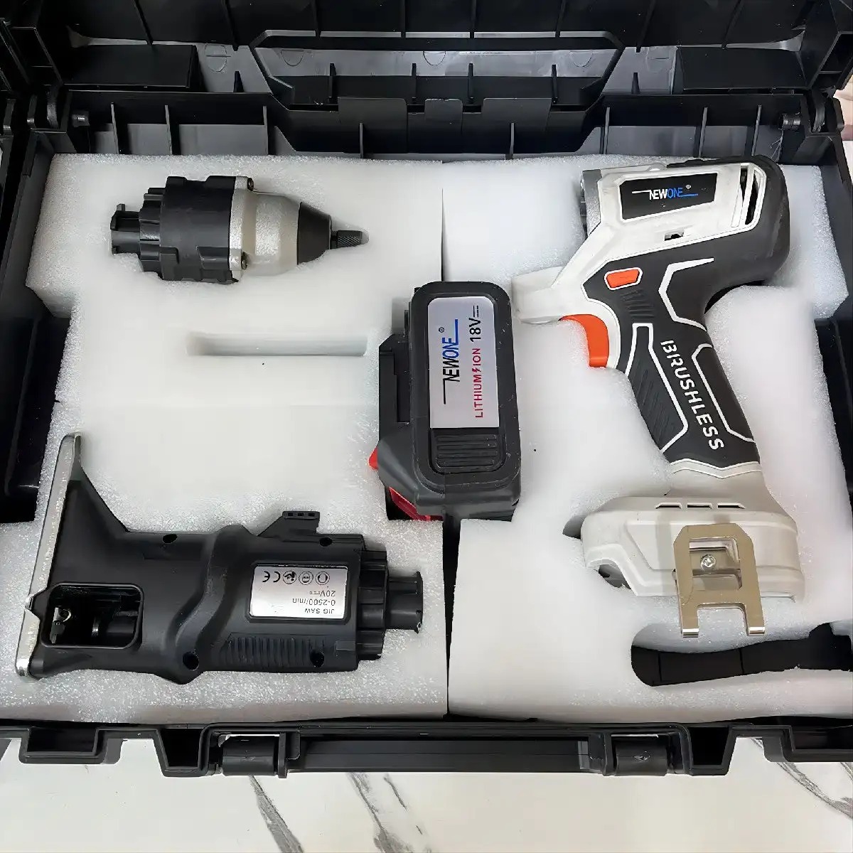 Kit de Herramientas Inalámbricas: Taladro Sin Escobillas 10 en 1. - Image 3